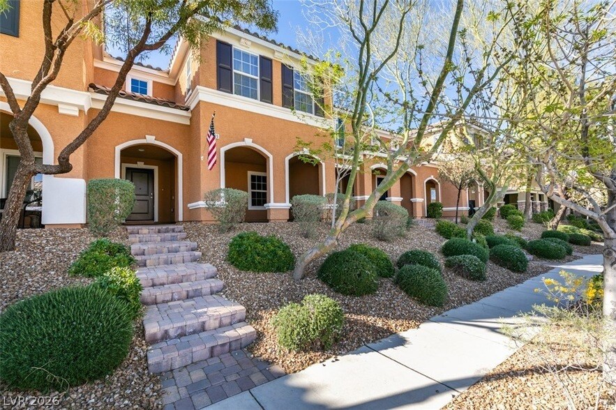 3009 Camino Sereno Ave in Henderson, NV - Foto de edificio