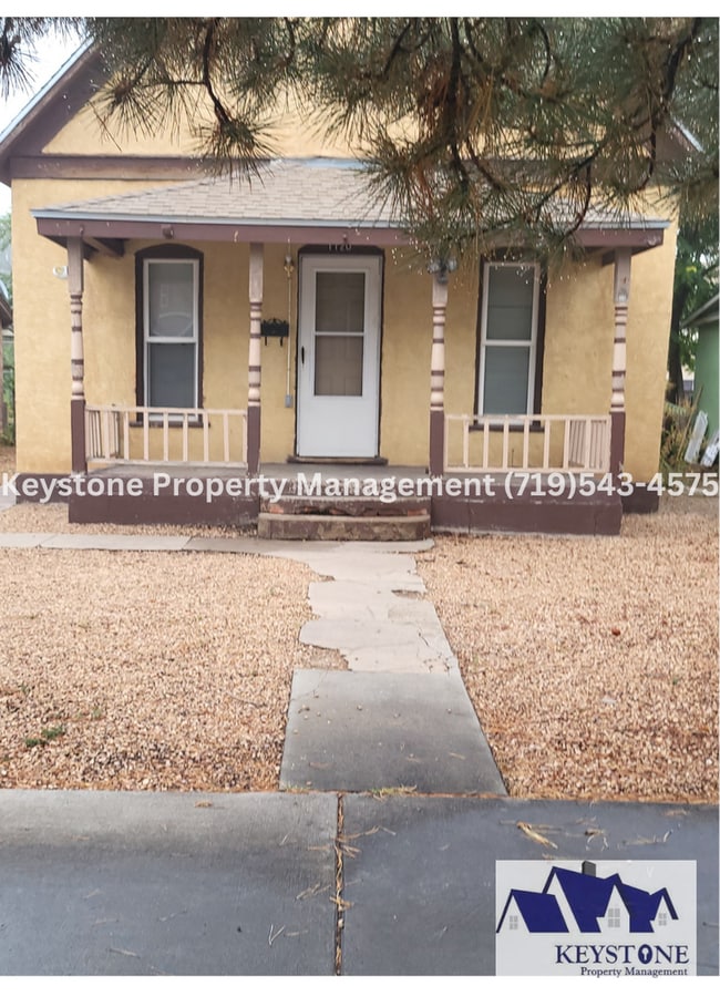 1120 Pine St in Pueblo, CO - Building Photo - Building Photo