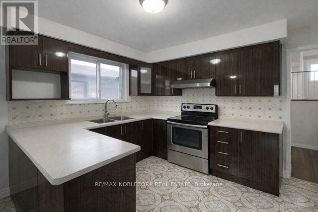 7899 Martin Grove Rd in Vaughan, ON - Building Photo - Building Photo