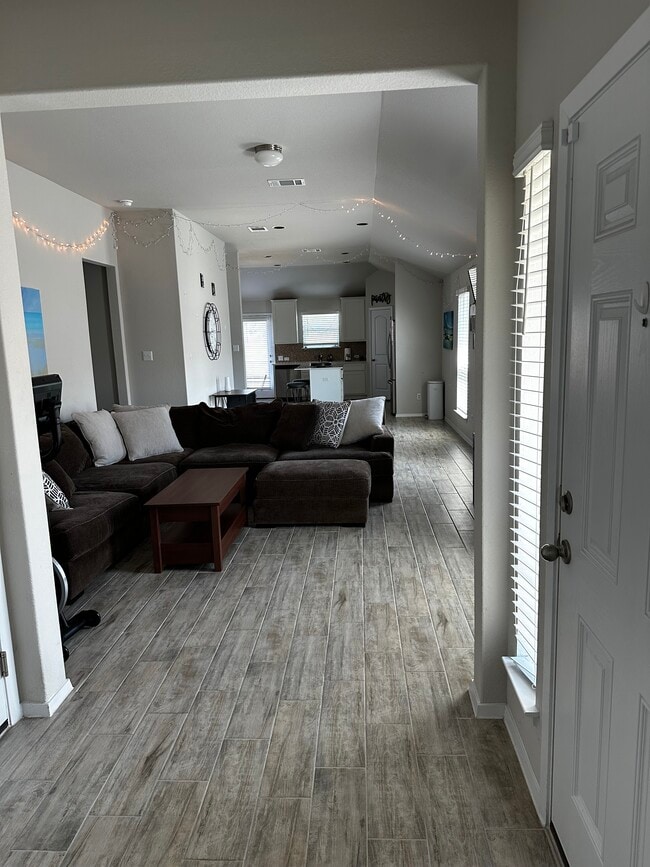 property at 1212 Flint Knapper Dr