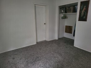 375 N Austin St in Avery, TX - Building Photo - Building Photo