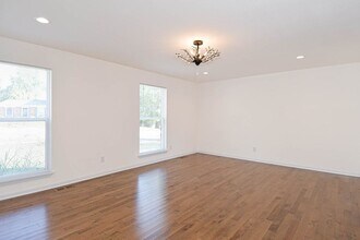 306 Bright Meadows Dr in Ballwin, MO - Building Photo - Building Photo