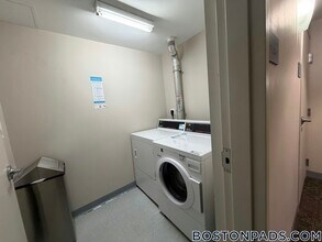 8 Winter Pl, Unit 1005 in Boston, MA - Foto de edificio - Building Photo