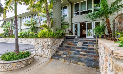 Tahitian Apartments in Goleta, CA - Foto de edificio - Building Photo