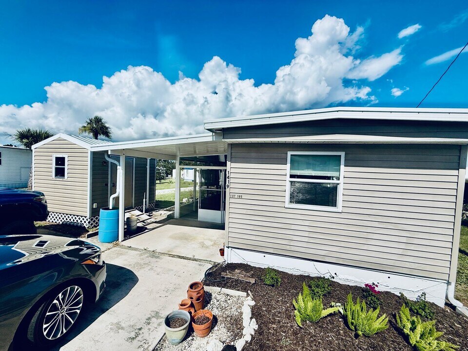 1419 Turkey Creek Dr NE in Palm Bay, FL - Building Photo