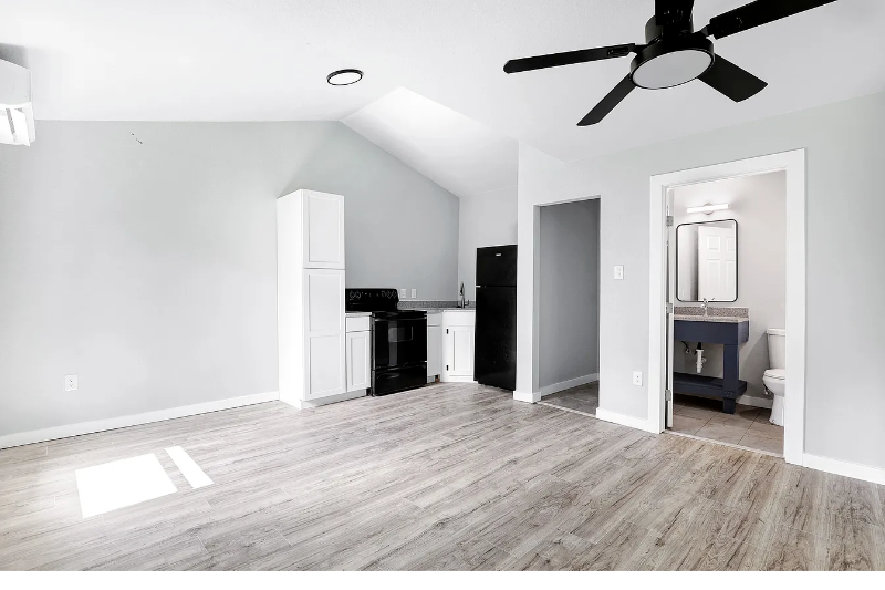 151 Hopi St-Unit -Unit 2 in San Antonio, TX - Building Photo