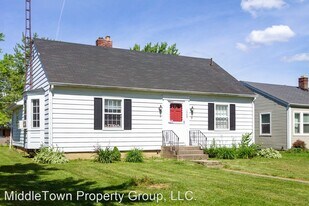 1509 N Woodridge Ave