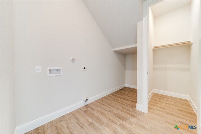 property at 238 Peter Kleid Lp