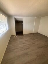 906 S Farmer Ave, Unit C in Tempe, AZ - Foto de edificio - Building Photo