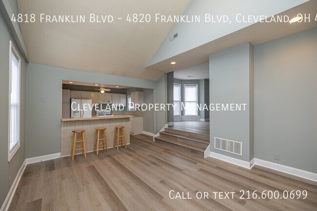 4818 Franklin Blvd in Cleveland, OH - Building Photo - Building Photo