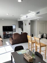 1384 NW 2nd Ter in Florida City, FL - Building Photo - Building Photo