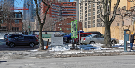 Jac Condos in Toronto, ON - Building Photo - Building Photo