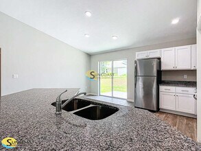 4 Larch Radial in Ocala, FL - Building Photo - Building Photo