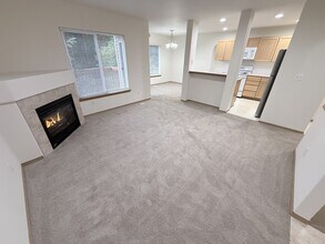 414 91st Ave SE in Lake Stevens, WA - Building Photo - Building Photo