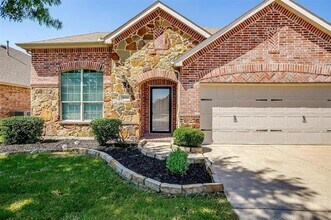 1920 Fair Parke Ln in Wylie, TX - Building Photo - Building Photo