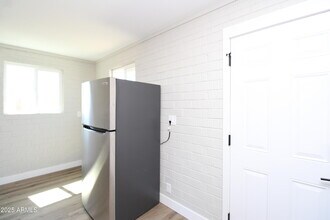 802 S 11th Ave in Phoenix, AZ - Building Photo - Building Photo