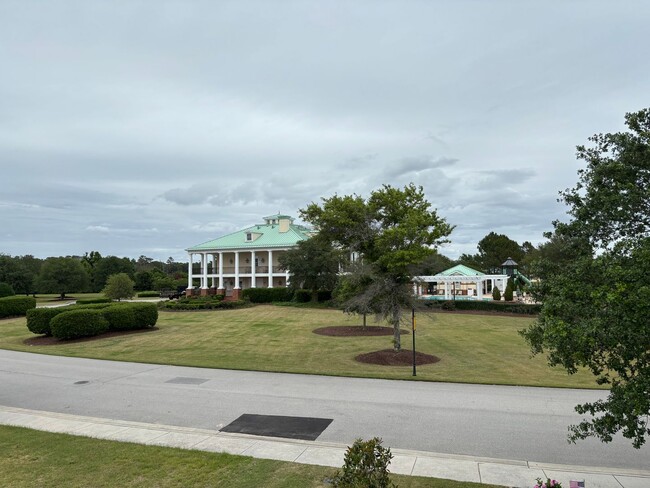 520 Cannonsgate Dr in Newport, NC - Building Photo - Building Photo