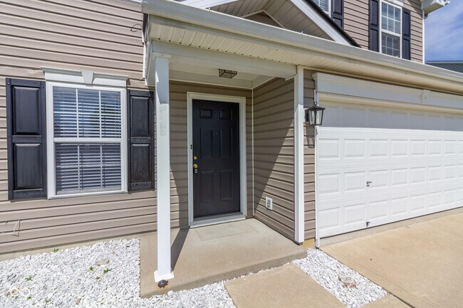 1439 Dowell St in Greenwood, IN - Building Photo - Building Photo