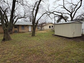 521 Pershing Dr in Denton, TX - Building Photo - Building Photo