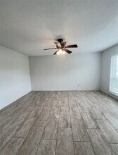 1538 Webster St in League City, TX - Building Photo - Building Photo