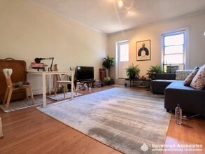 320 W 106th St in New York, NY - Building Photo - Building Photo