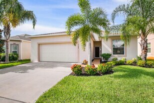 3180 Constellation Dr in Melbourne, FL - Building Photo