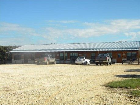 17130 N State Highway 108 in Stephenville, TX - Building Photo