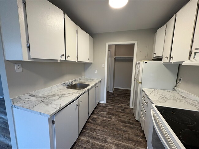 property at 11 Reading Crescent