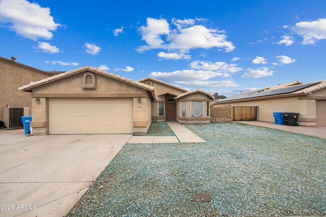 9018 W Cambridge Ave in Phoenix, AZ - Building Photo - Building Photo