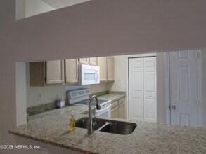 120 Veracruz Dr in Palm Valley, FL - Building Photo - Building Photo