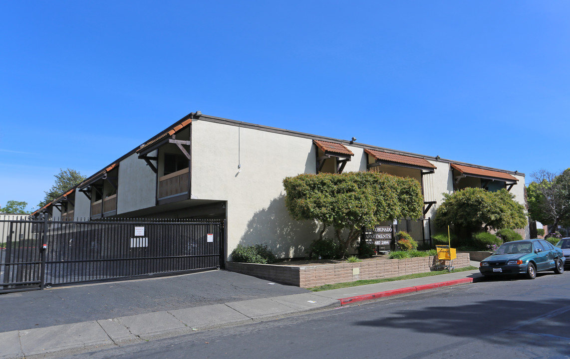 Coronado Apartments in Concord, CA - Building Photo