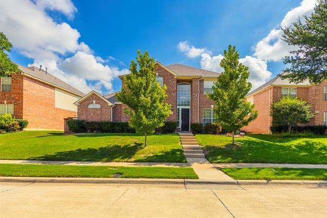 property at 1918 Edgehill Dr