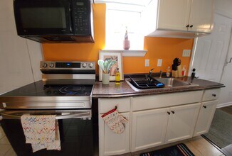 4871 Tchoupitoulas St in New Orleans, LA - Foto de edificio - Building Photo