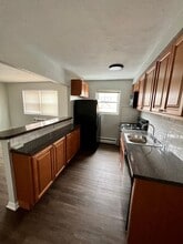 Rutledge Court in Rutledge, PA - Foto de edificio - Interior Photo