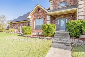 105 Horizon Cir in Azle, TX - Building Photo - Building Photo