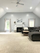 64 Hamilton Dr in Epping, NH - Building Photo - Building Photo