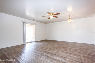 3117 E Yavapai Rd in Prescott Valley, AZ - Building Photo - Building Photo