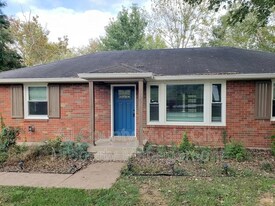 905 Mitchell Rd in Nashville, TN - Building Photo