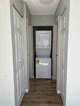 8836 9th Ave SW, Unit 2 in Seattle, WA - Building Photo - Building Photo