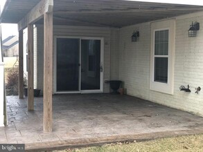 25487 Kinsale Pl in Aldie, VA - Building Photo - Building Photo