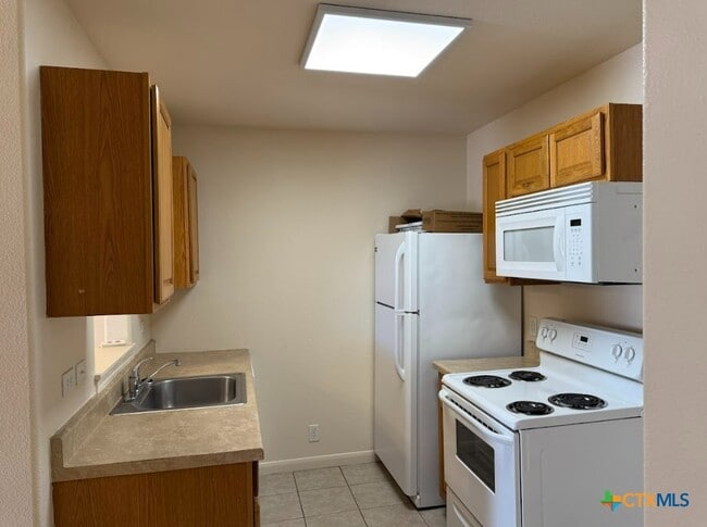 1138 Indian Hollow in Spring Branch, TX - Building Photo - Building Photo
