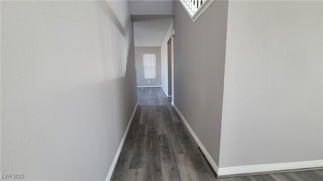 property at 2436 Millcroft Dr