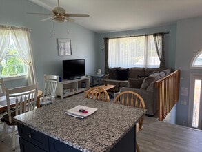 10 Allagash Trail in Narragansett, RI - Building Photo - Building Photo