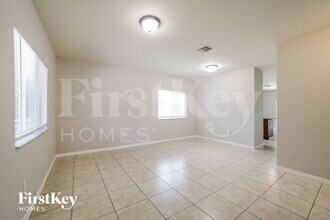 10131 W Indigo St in Miami, FL - Building Photo - Building Photo
