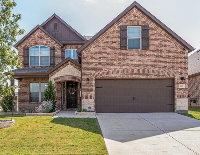 property at 1401 Tanglewood Trail