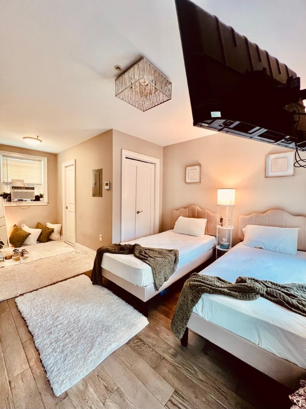 3555 16th St NW, Unit 4 in Washington, DC - Building Photo - Building Photo