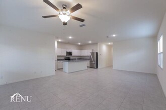 35285 W San Capistrano Ave in Maricopa, AZ - Building Photo - Building Photo