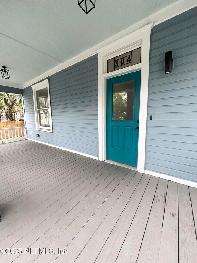 304 E 5th St in Jacksonville, FL - Building Photo - Building Photo