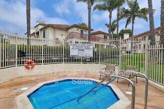 505 Lands End Way in Oceanside, CA - Building Photo - Building Photo