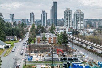 625 North Rd in Coquitlam, BC - Building Photo - Building Photo